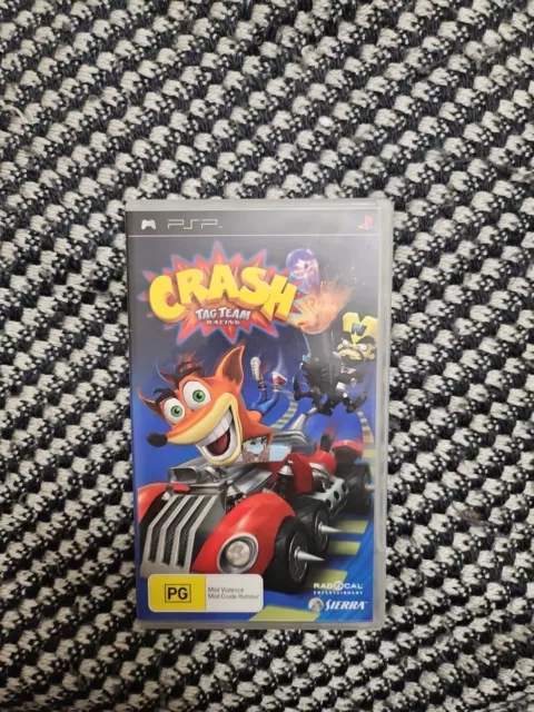 Crash Tag Team Racing PSP Playstation Portable Game + complete with Manual