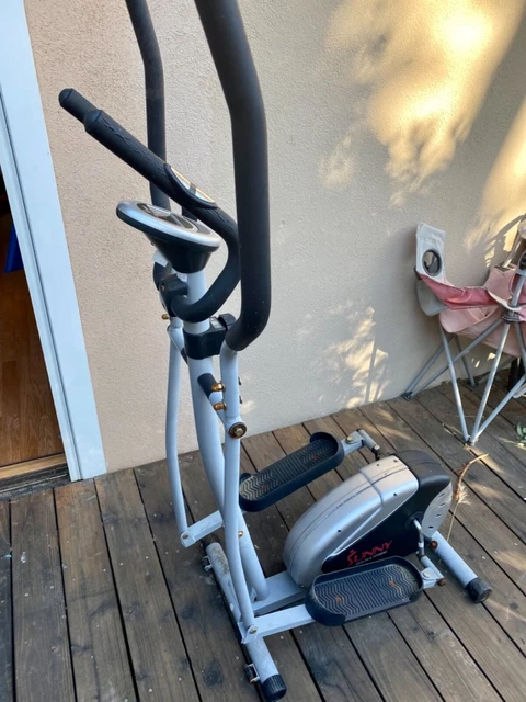 Sunny Health & Fitness Bike Magnetic Resistance Elliptical Machine Cross Trainer