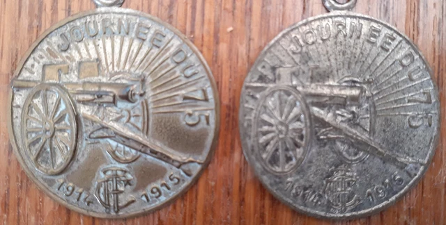 INSIGNE MÉDAILLON WW1 Journée Du 75 1914-1915 Modèle Doré Avec Ruban EUR 11,50 - FR