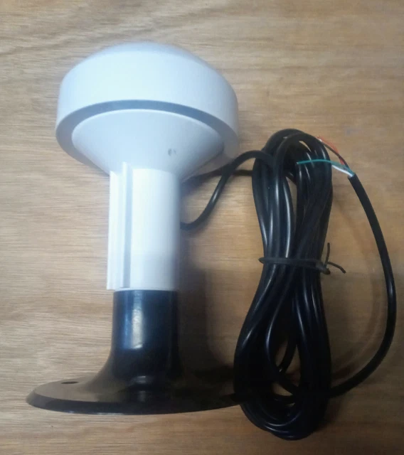 Evermore Marine SA-320 GPS Empfänger – 12 Kanal, RS-232, NMEA 0183 – Für Lowrance Plotter & VHF, -143 DBm, IP65