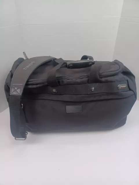 TravelPro Platinum Cabin Duffle Carry On Bag Weekender Shoulder Bag Black