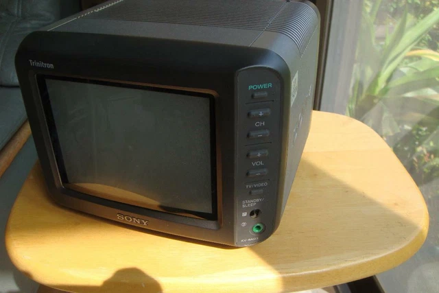 ソニー 6インチ ブラウン管テレビ KV-6AD3 好し ソニー 6インチ ブラウン管テレビ KV-6AD3 好し