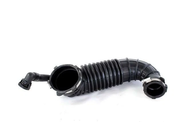 03G129629E Douille Filtre à Air Aspiration AUDI A5 2.0 D 4X4 130KW Aut 3P (201