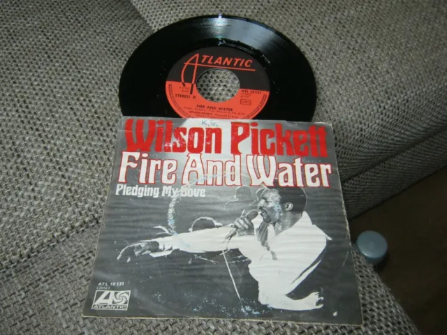 Wilson Pickett-Fire and Water/Pledding my Love1971-10131Vinyl gut-Cover akzeptab