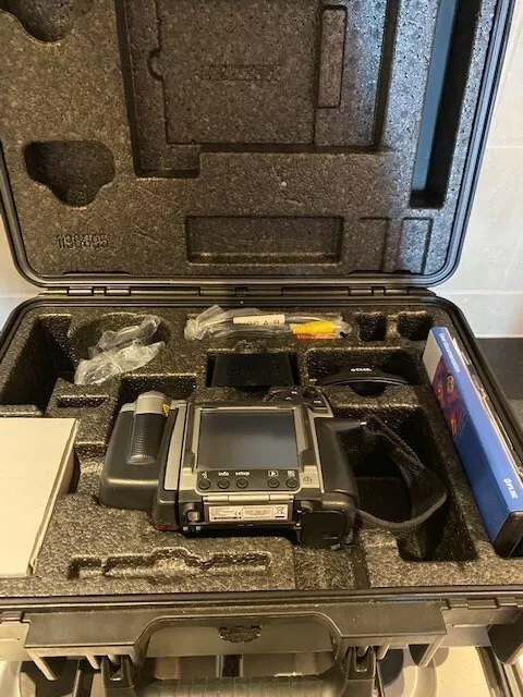 FLIR T360 fotocamera a infrarossi imaging termico annotazione vocale 4x zoom digitale