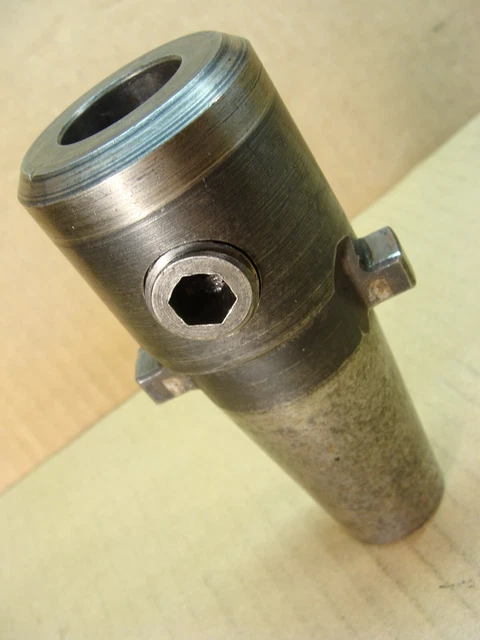 Universal Engineering KWIK-SWITCH 300 series 1" straight drill tool holder