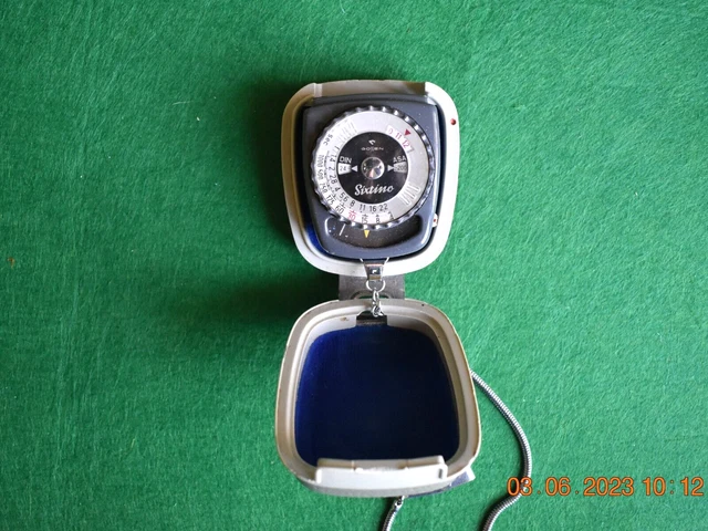 Un contatore luce esposizione ""gossen sixtino"" vintage 1960 - funzionante.