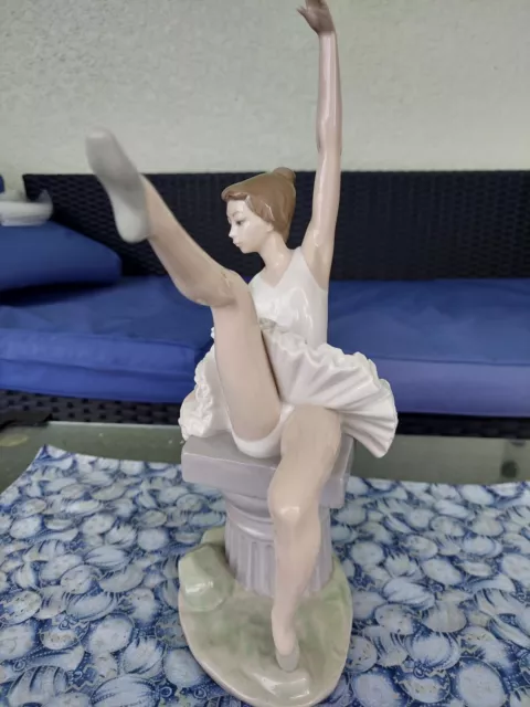 Zaphir LLadro Hand Made Spain NAO Sitting Ballerina Figurine on Pedestal ~ Rare