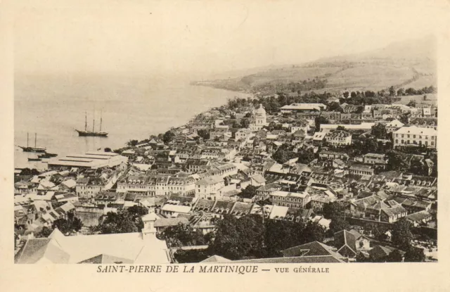 CPA 972 Caraïbes Antilles Françaises SAINT-PIERRE DE LA MARTINIQUE  Vue 1900