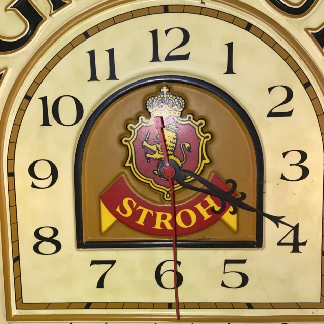 Vintage Strohs Signature Beer Clock Sign Working.18x17 3