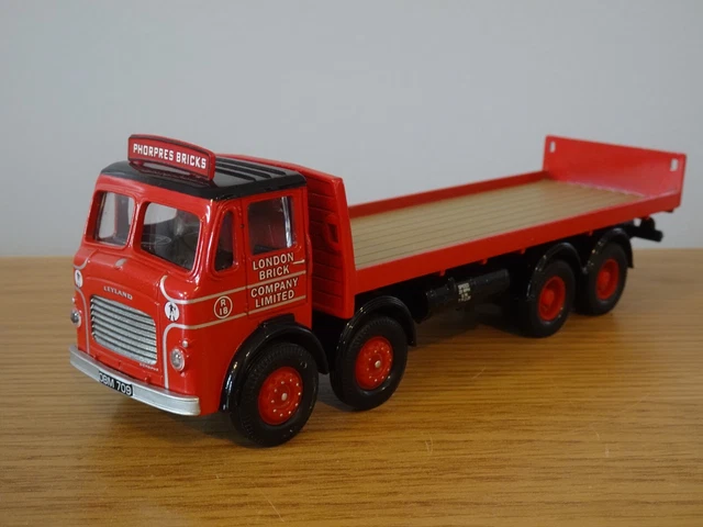 Corgi classics Leyland Octopus avec remorque et futs-TBE