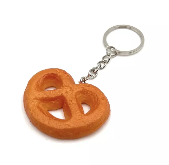 Pretzel Oktoberfest Biscuits Dough Key Ring Pendant Made of Metal Braun