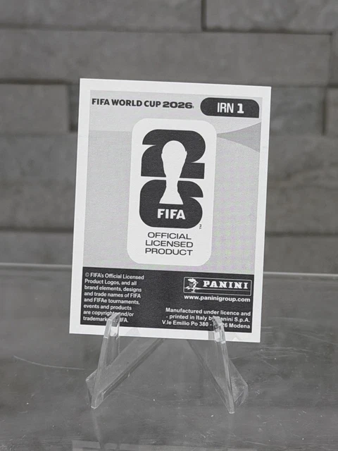 panini-world-cup-2026-sticker-iran-foil-shiny-badge-crest-emblem-irn1