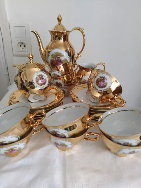Bavaria porcelaine Service A Café  or Complet Bavaria HWL