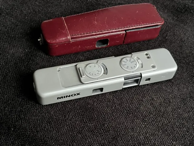 MINOX LX  - 1: 3,5 - 15 mm. Silber Chrom Camera  - Kamera mit Etui - TOP !