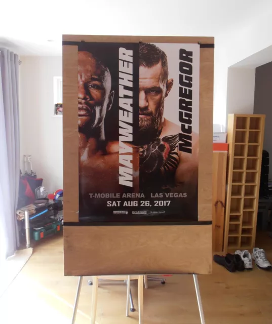 FLOYD MAYWEATHER JR vs. CONOR McGREGOR: Original Boxen Kampfposter vor Ort 30D