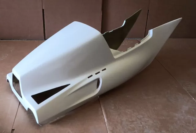 Suzuki RG500 RG 500 Gamma Rear Upper Seat Fairing Panel White Modified