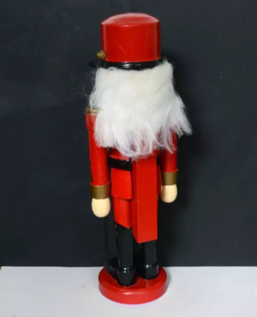 Wooden Solider Nutcracker Figure. 26.5cms Tall. Traditional Xmas Collectable 2