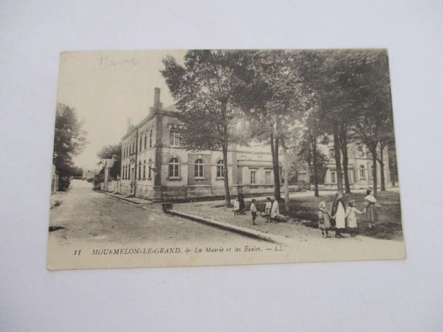 Cpa Dos Vert Marne 51 Mourmelon Le Grand La Mairie Et Les Ecoles