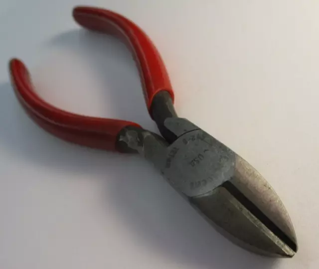Vintage Crescent 942-5 121mm 5  Diagonal Cutting Cutter Red Grip Pliers USA