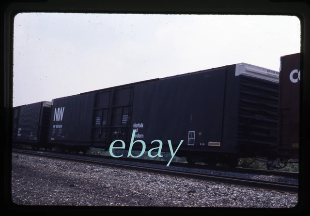 Orig Slide Norfolk Western N&W NW #860890 B-108 86' boxcar 1983