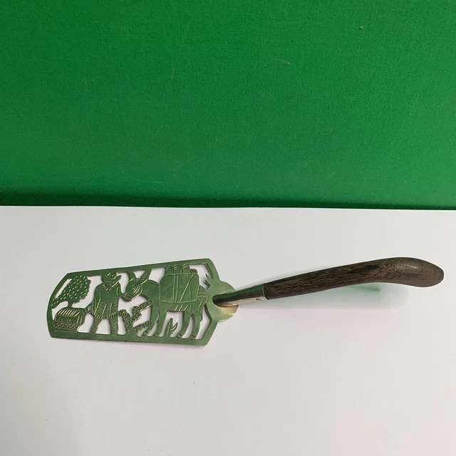Antique Beautiful Silver Cake Server Alpaca Mexico Hand Cut Wood Handle