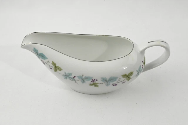 Vintage by Fine China Japan Grape Vine Pattern Gravy Boat 3.5" Vintage by Fine China Japan Grape Vine Pattern Gravy Boat 3.5"
