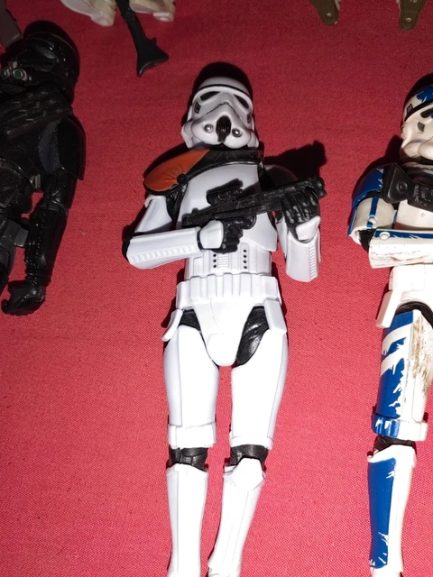Grande Figurine Stormtrooper Noir – Star Wars – 48 Cm – Occasion