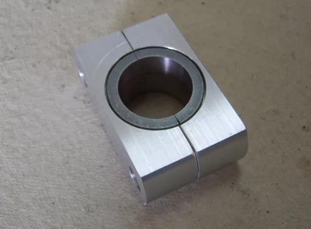 Deutz-Fahr hay rake bearing FS85, inner bearing close to hub