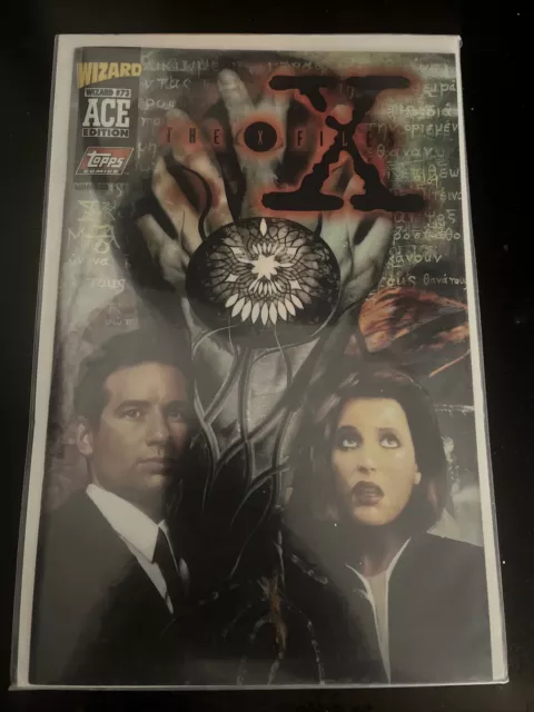 Topps Comics The X-Files Comic Book Issue #19 Wizard #73 Ace Edition