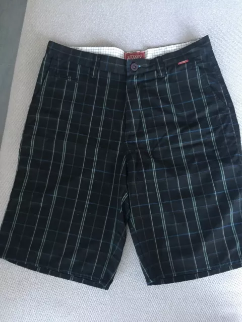 bermuda shorts herren Gr. 33 v. Matix