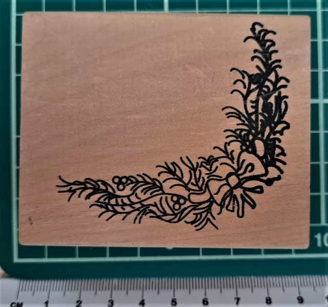Mary Hughes 'Christmas Corner' Rubber Stamp on Wooden Block - Free UK P&P (os)