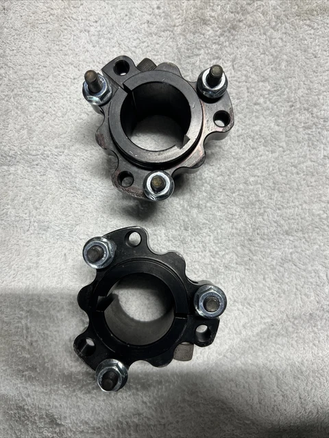 Two 1.25” American pattern go kart racing wheel hubs with 1/4” studs