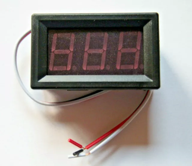 Red 0.56" LED Voltmeter 12v & 24v Battery Charge Indicator Panel Meter 0-30V DC