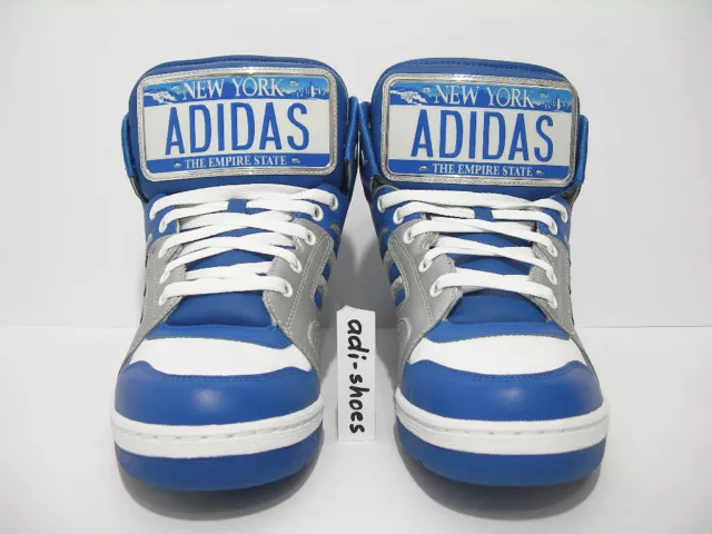 Adidas js cheap license plate precio