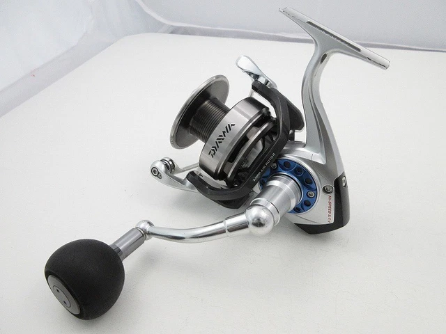 DAIWA　Catalina5000 Amazon.com : Daiwa 16 CATALINA 5000 Spinning Reel [Japan