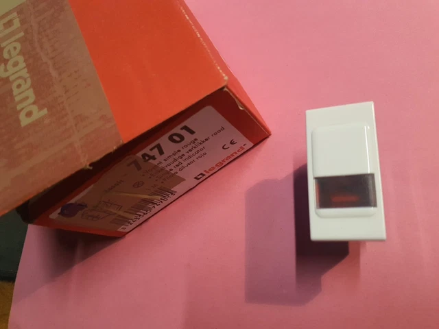 Legrand Mosaic - Voyant Antimicrobien Simple 230V 1W Mosaic 1M Avec 4 Etiquettes De Couleur 078501 3245060785017