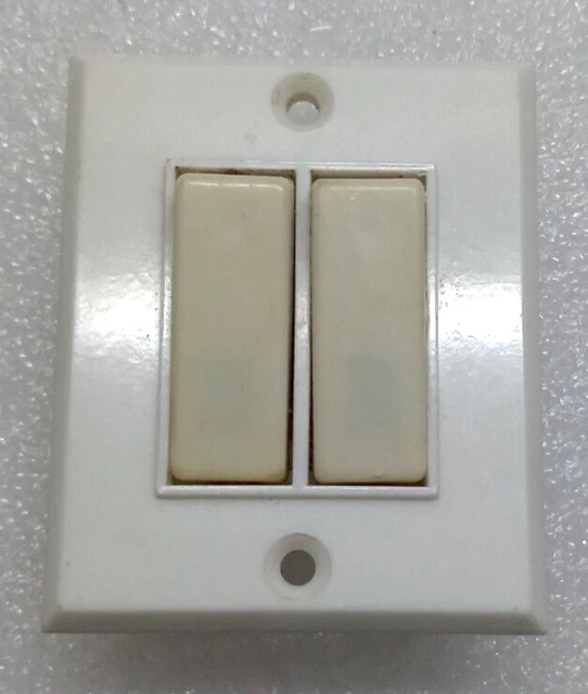Interrupteur Double Legrand MISTRAL - 55 X 45 Mm - Totalement Neuf