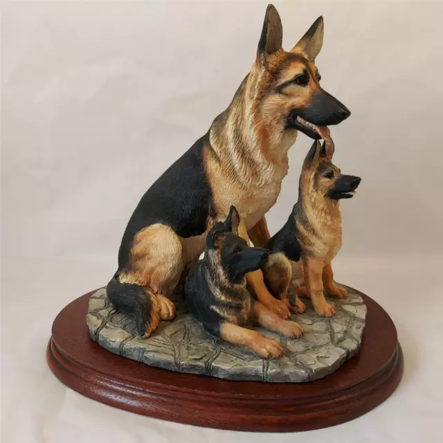 Border Fine Arts  German Shepherd Dog & Pups Margaret Turner  B0351  Plinth Rare