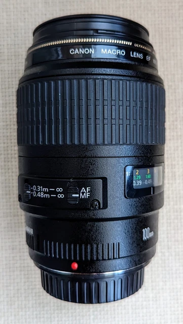 Canon EF 100mm F/2.8 USM Lens 2