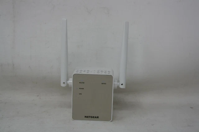 UNTESTED FOR PARTS NETGEAR EX6120 WiFi Range Extender 1200 Mbps (OFFERS WELCOME)