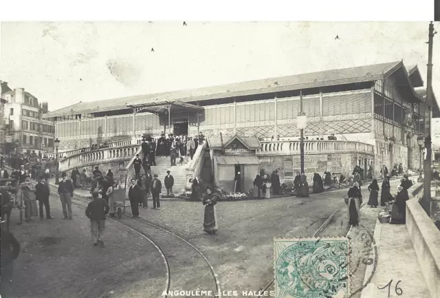 CPA Angoulême - 16 - Carte-photo - Les halles - rare -