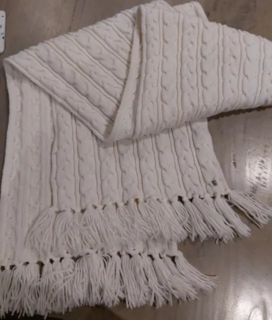 tommy hilfiger cream cable knit scarf