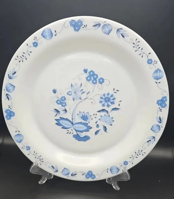 Vintage 1970 Arcopal Blue Onion Dinner   Plate 10" Retro Flower Pattern