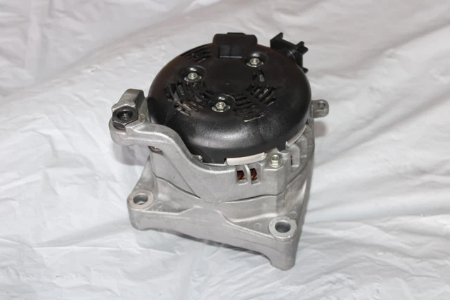 Générateur Alternateur 2 Pôles Espace IV Alternateur 2 Pôles 210A