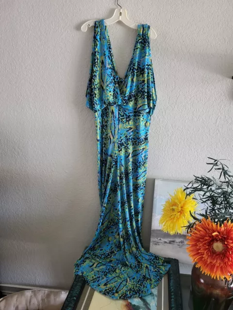 TBags Los Angeles Abstract Print Maxi Dress