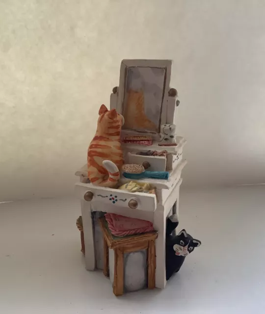 Peter Fagan Colour Box Cats Club Edition Dressing Table + Sticker Retired 1992