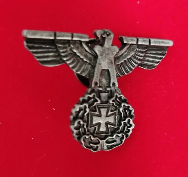 WW2 GERMAN ARMY Soldier Eagle Iron Cross Badge Pin Military Insignia
