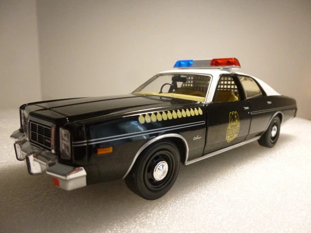 Dodge Monaco Police Hatchapee 1977 Greenlight 1/24