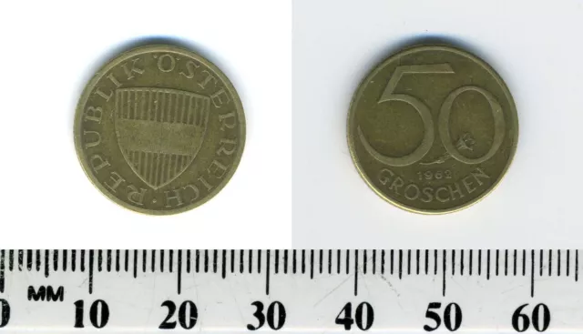 Austria 1962 - 50 Groschen Aluminum-Bronze Coin - Austrian shield 4
